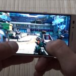 playing an FPS on Huawei Honor 7